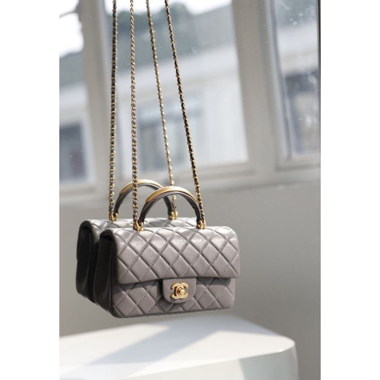 Túi xách nữ C.N Classic quai kim loại khắc logo sz22cm da lambskin lót da kèm code chip fullbox nam châm nguyên seal