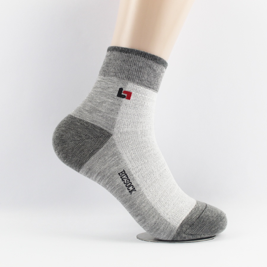 [ Thoáng khí ]Tất nam văn phòng cổ trung Bizsocks Biz-04