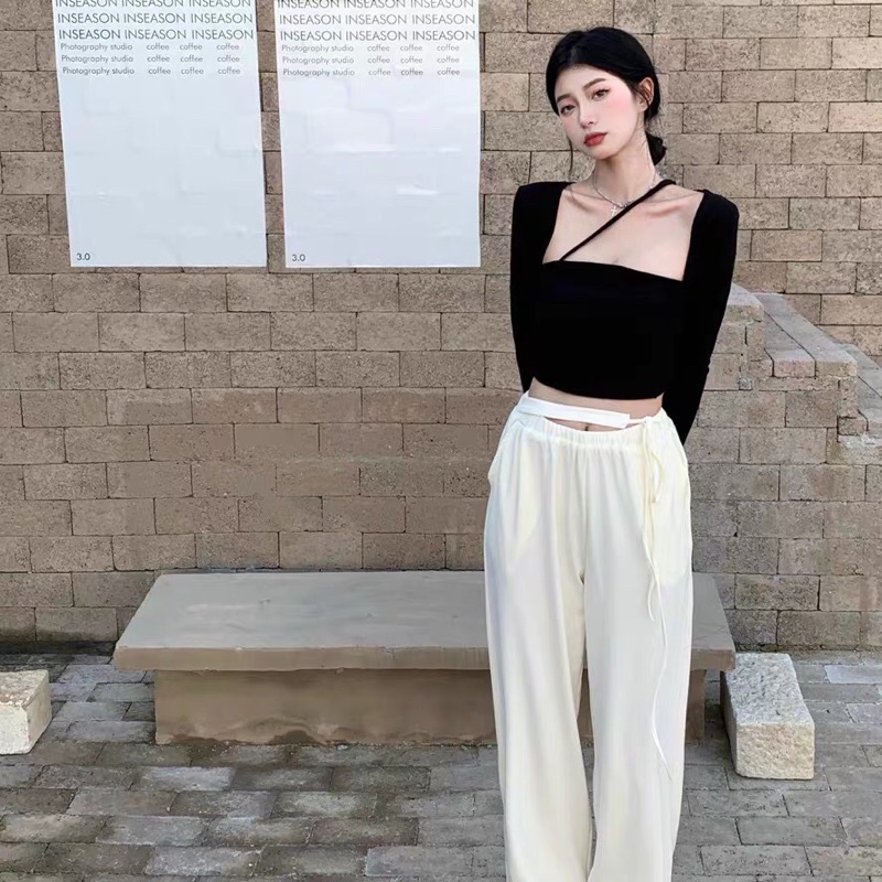 Áo kiểu cổ vuông tay dài croptop dây chéo