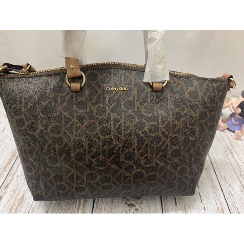 SALE TÚI NỮ XUẤT DƯ