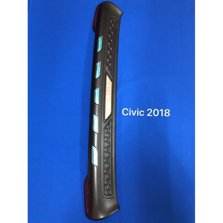Ốp Chống Trầy Cốp Ngoài Xe Honda Civic 2016-2020, nhựa 3D cao cấp