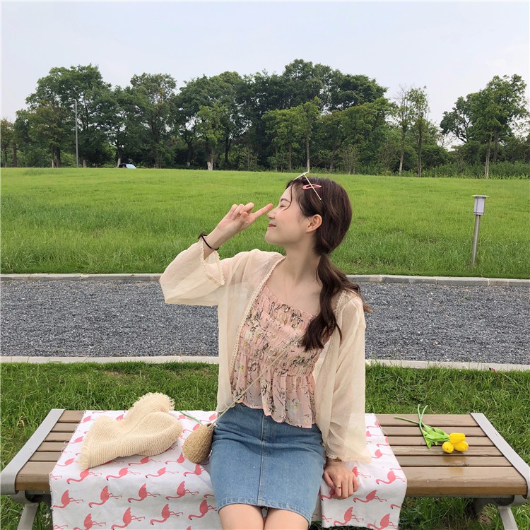 Áo Khoác Trắng Voan Mỏng Viền Ren Khoác Nhẹ Đi Biển Cardigan KV02