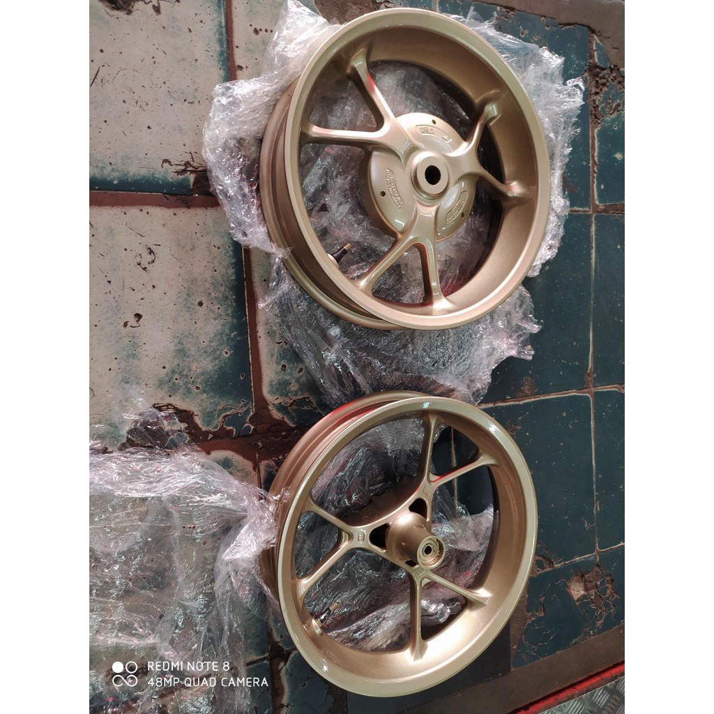 Mâm Sơn Zin cho NVX