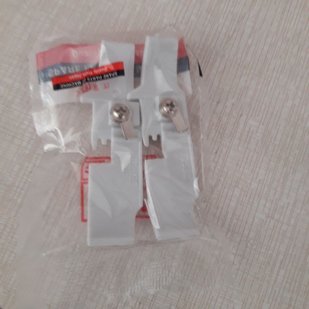 Đế chân vịt nhựa máy vắt sổ công nghiệp 4 chỉ