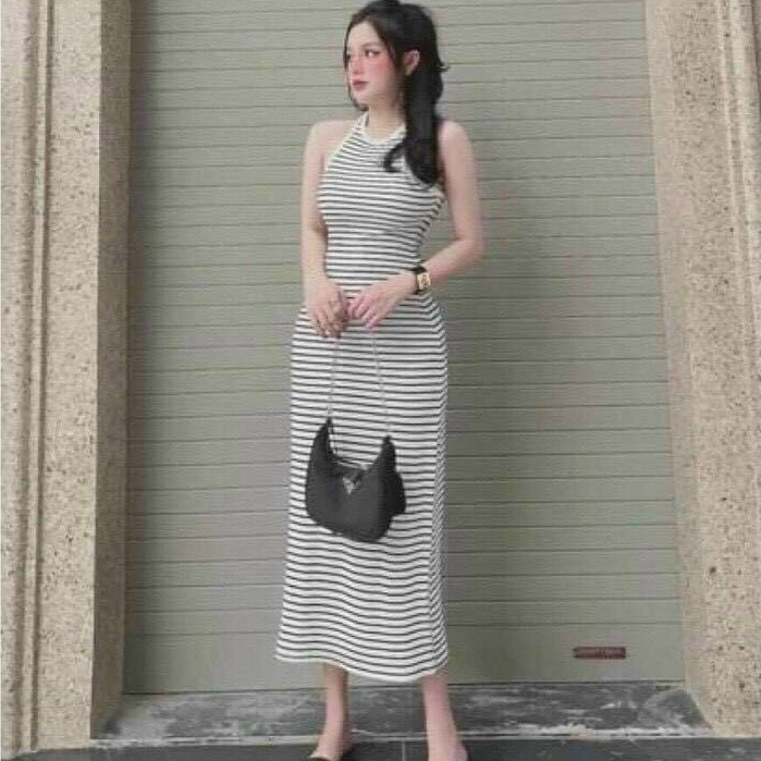 Đầm Sọc Ôm Body I045 Chất Thun Gân 2 Màu Đen Trắng Dành Cho Nữ Siêu Trẻ Trung Và Sang Chảnh
