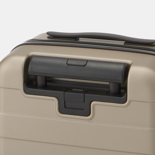 Muji Vali Du Lịch Cứng 20L
