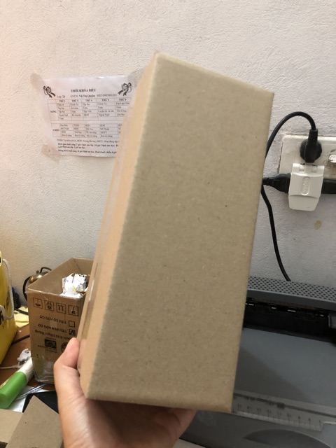 25x15x10 hộp carton đóng hàng giá rẻ