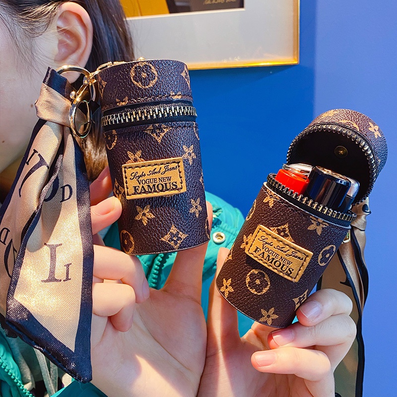 Móc khóa kiểu ống đựng son chất liệu da mini dễ thương