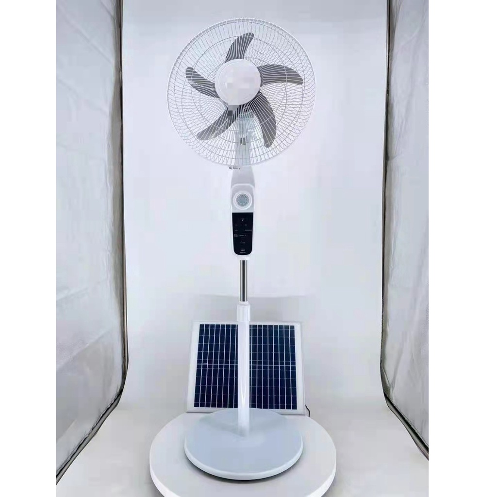 Quạt tích điện năng lượng mặt trời chính hãng Solar công suất 25W, tấm pin 18000mAh, tiết kiệm điện, tiện lợi đa năng