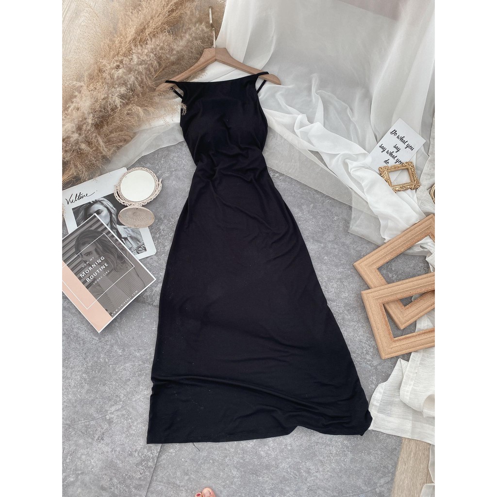 [Mã SKAMA06 giảm 8% tối đa 50K đơn 250K] ĐẦM MAXI ĐEN HỞ LƯNG | BigBuy360 - bigbuy360.vn