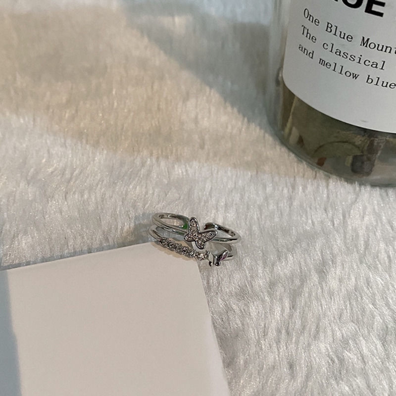 Nhẫn Hở Đính Đá 22510 Họa Tiết Bươm Bướm Hợp Thời Trang