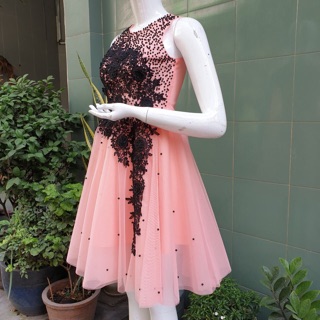 ĐẦM XÒE HOA ĐÍNH CƯỜM