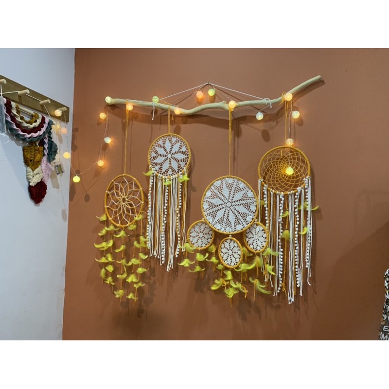 Dreamcatcher lông vũ ngang 1,3m