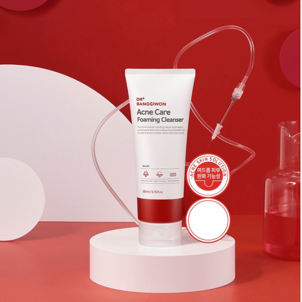 Sữa rửa mặt chuyên sâu dành cho da dầu mụn Acne Care Foaming Cleanser Dr.Banggiwon 200ml