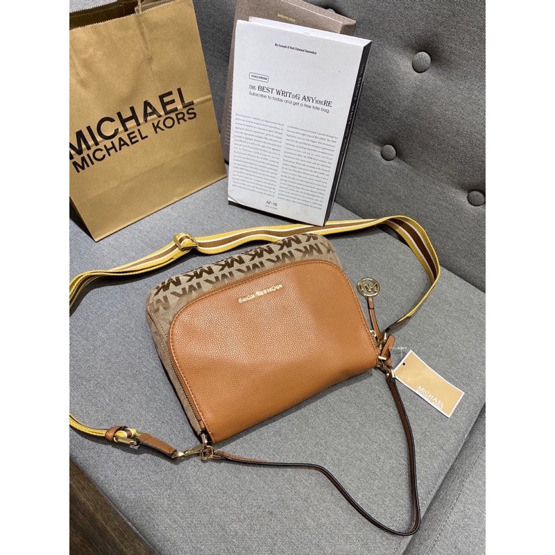 TÚI MICHAEL KORS BEDFORD (2 màu)