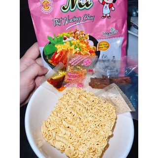 Mì thịt nướng chay