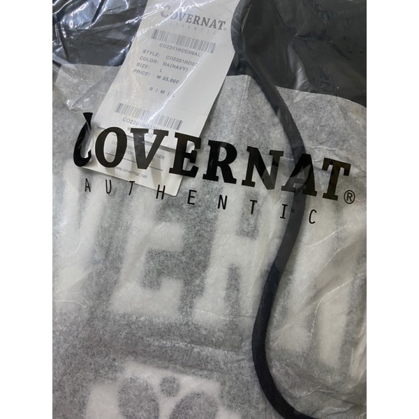 Áo hoodie Covernat diễn viên Lee Do Huyn