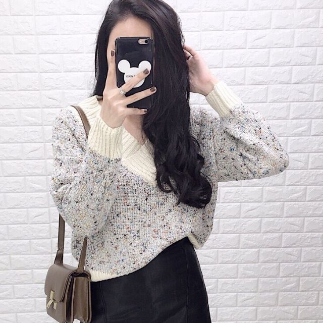 Áo len nữ cổ tim