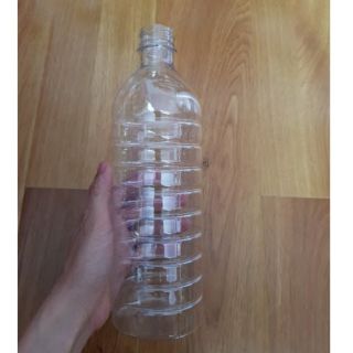CHAI NHỰA 1 LÍT ( cam kết sản phẩm như hình)