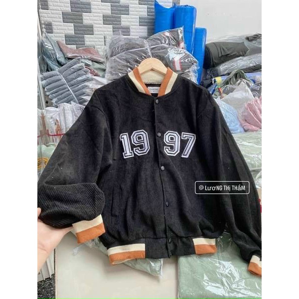 Khoác Nhung Gân Form Rộng Bomber Unisex Nam Nữ Thêu Số 1997 | BigBuy360 - bigbuy360.vn