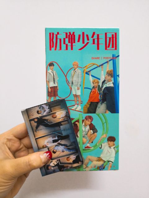 HỘP POSTCARD 2019 BTS TẶNG 1 HỘP LOMOCARD 30 ẢNH