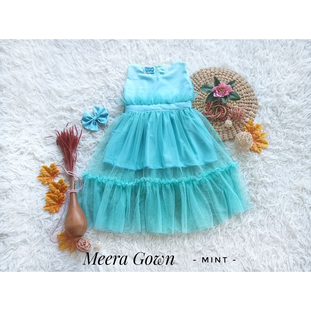Đầm Công Chúa Màu Xanh Bạc Hà Làm Phụ Kiện Chụp Ảnh Cho Bé Sơ Sinh