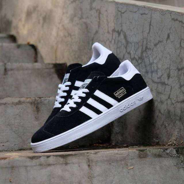 Giày Thể Thao Adidas Gazelle Màu Trắng Đen Nhập Khẩu Việt Nam Cao Cấp Cho Nam