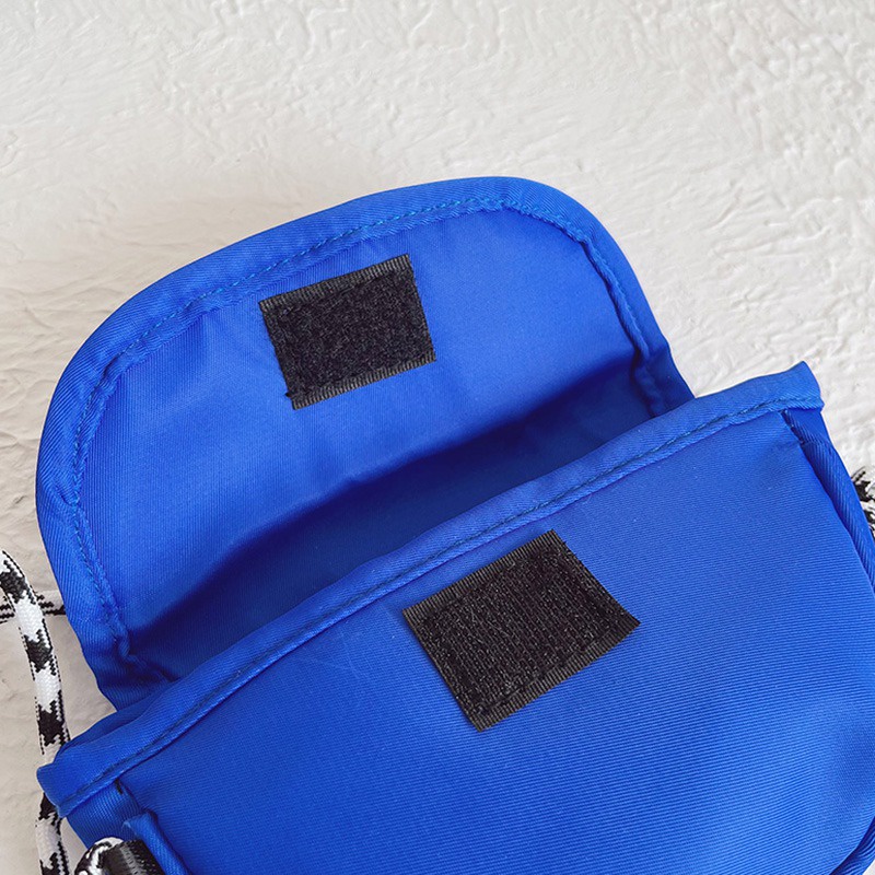 Túi Đeo Chéo Ngực Thiết Kế Phong Cách Hàn Quốc Cá Tính Dành Cho Bé