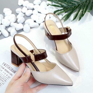 Giày bít mũi phối quai siêu xinh
