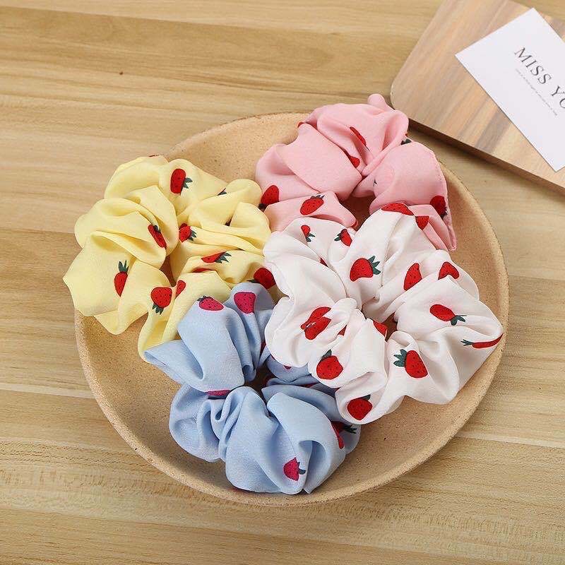 [Mã 11FASHIONSALE1 giảm 10K đơn 50K] Cột tóc cho nư hoạ tiết trái dâu nhiều màu