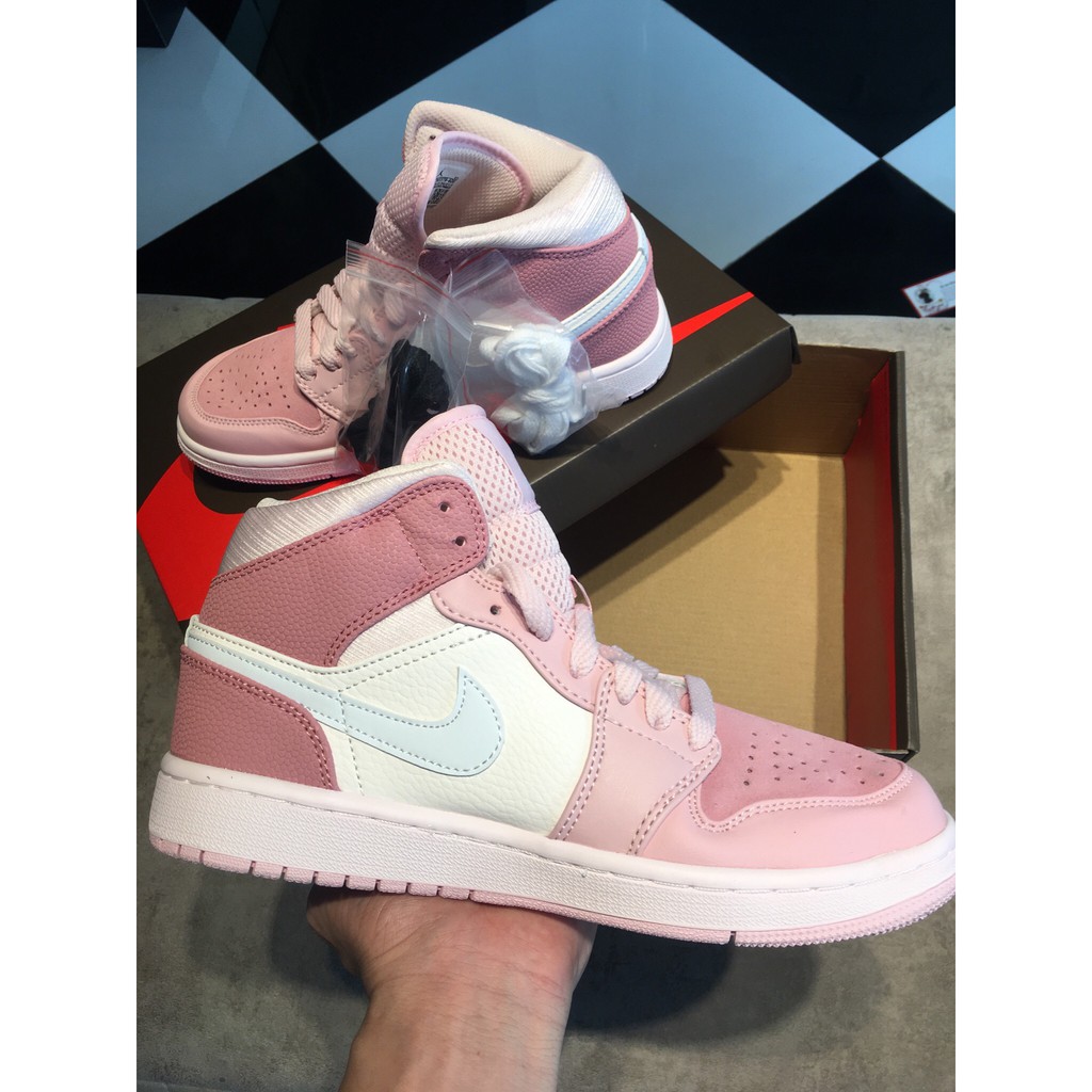 Giày thể thao AIR JORDAN 1 MID DIGITAL PINK  trắng hồng cao cổ siêu đẹp