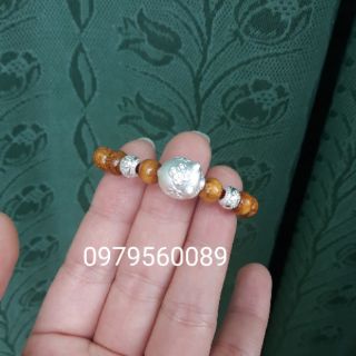 Vòng dâu tằm cho bé sơ sinh