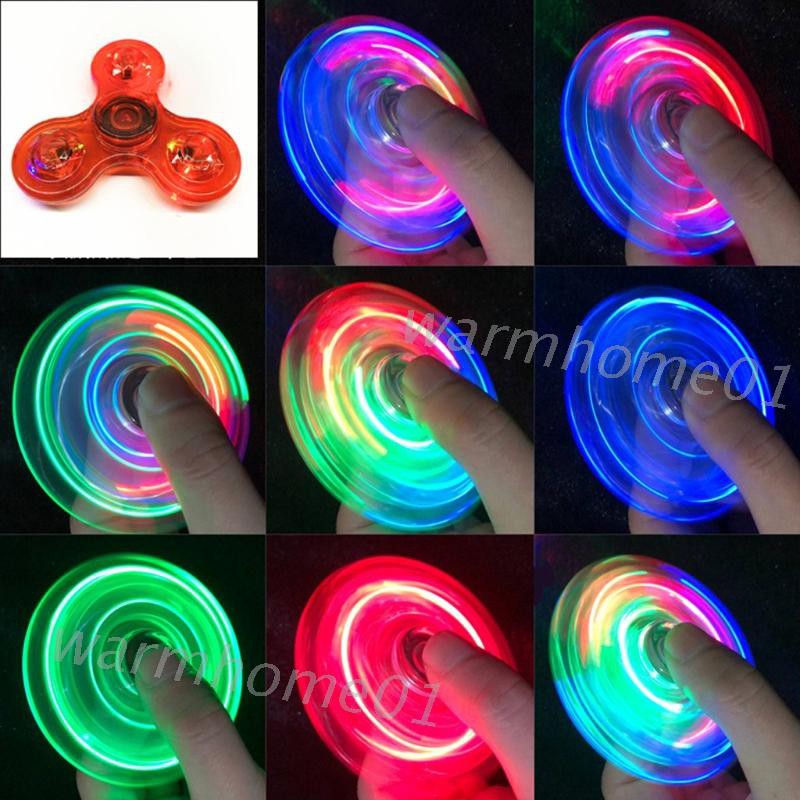 Con quay đồ chơi Fidget Spinner có đèn led cho trẻ em / người lớn