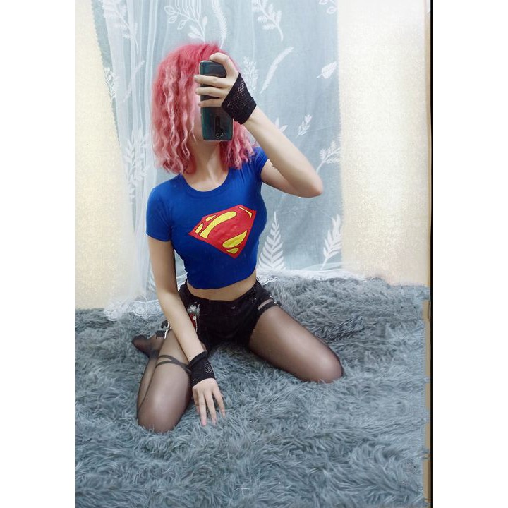 Áo croptop superman