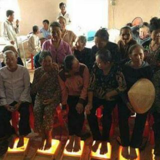 Đá muối Vòm Massage chân Himalaya