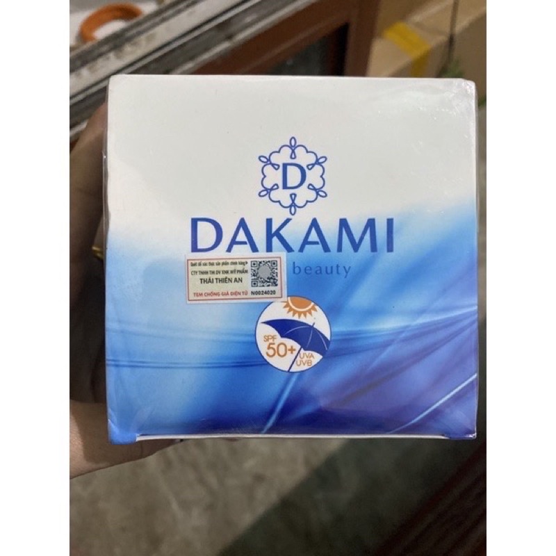 KEM BODY DAKAMI 250gr