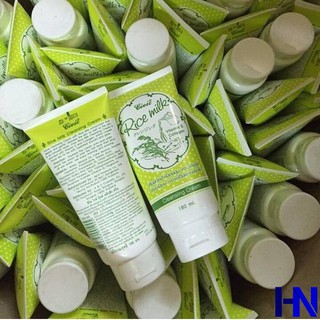 Sửa rửa mặt gạo, vitamin E, Collagen Thái Lan