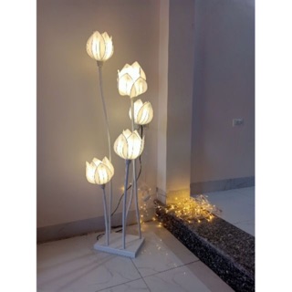 Đèn dẫn lối hoa sen trang trí