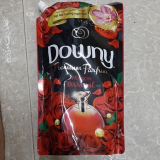 Nước xả vải downy hương đam mê 1.35l