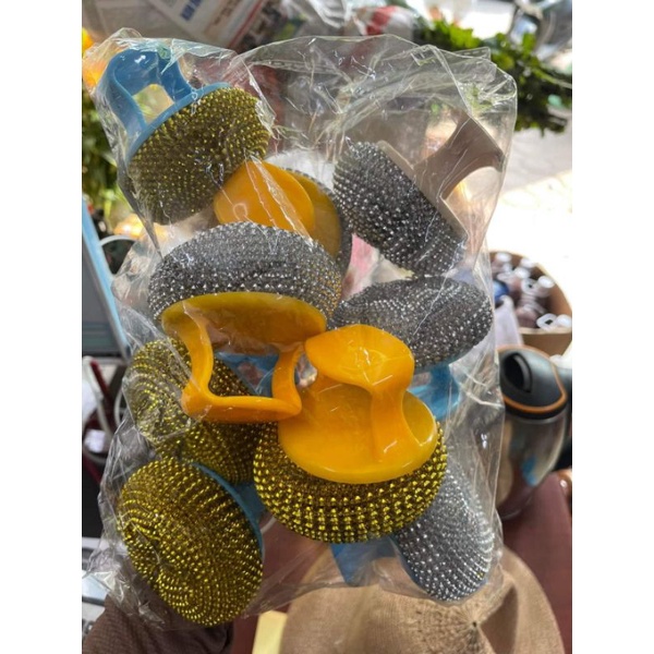 Cọ xoang nồi có tay cầm tiện lợi