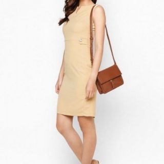 Đầm công sở thiết kế