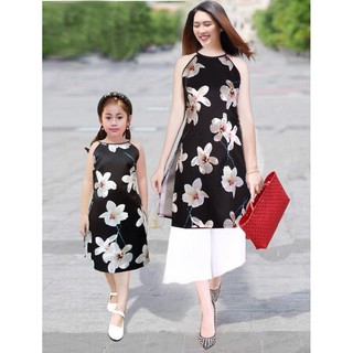 GIÁ XƯỞNG - Áo dài cách tân mẹ và bé nền đen