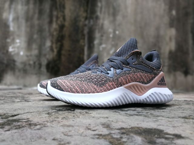 [Fullbox] Giầy thể Alphabounce xám kem nữ