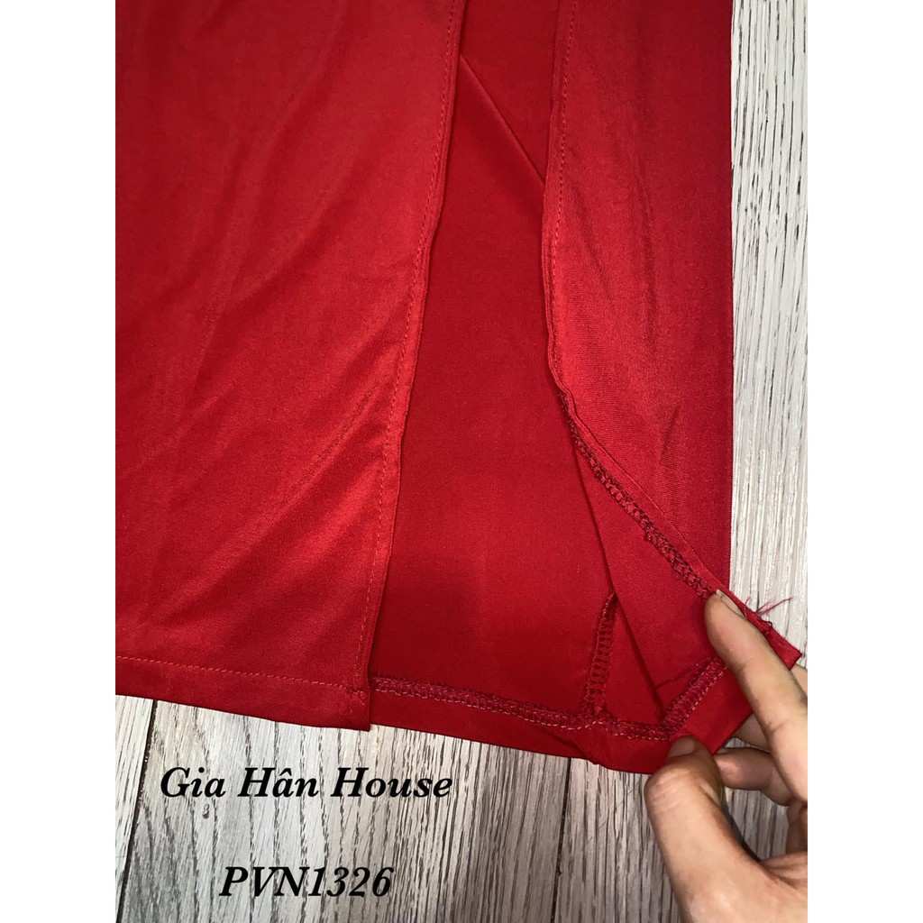 [Mã FATHANG5 giảm 10K đơn 50K] Đầm hở eo xẻ tà 2 bên | BigBuy360 - bigbuy360.vn