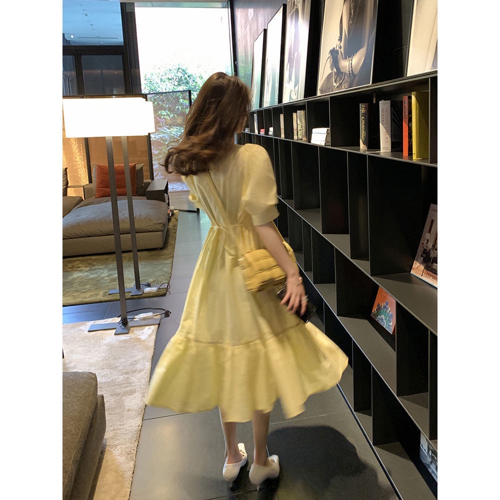 Đầm Dài Màu Vàng Nhạt Phong Cách Pháp Thanh Lịch Cao Cấp Màu Vàng Nhạt Phong Cách Phương Tây Cho Nữ