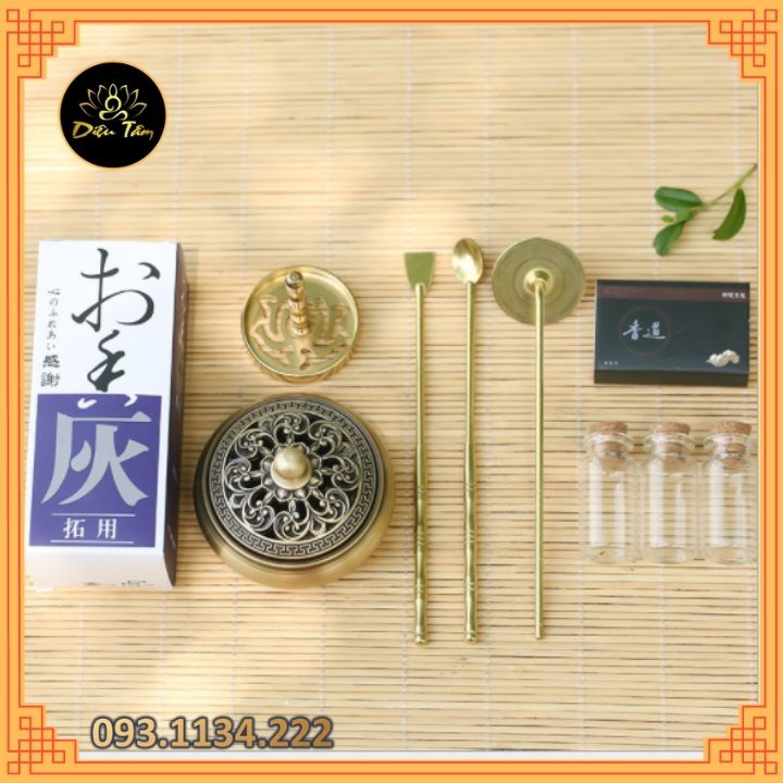 Bộ dụng cụ xông trầm hương 12 món hộp vuông