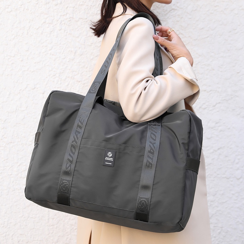 Túi Xách Du Lịch Cỡ Lớn Có Bánh Xe Kéo Tiện Lợi