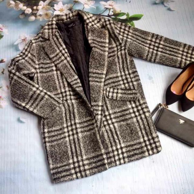 SALE OFF ÁO KHOÁC CHỈ 50K