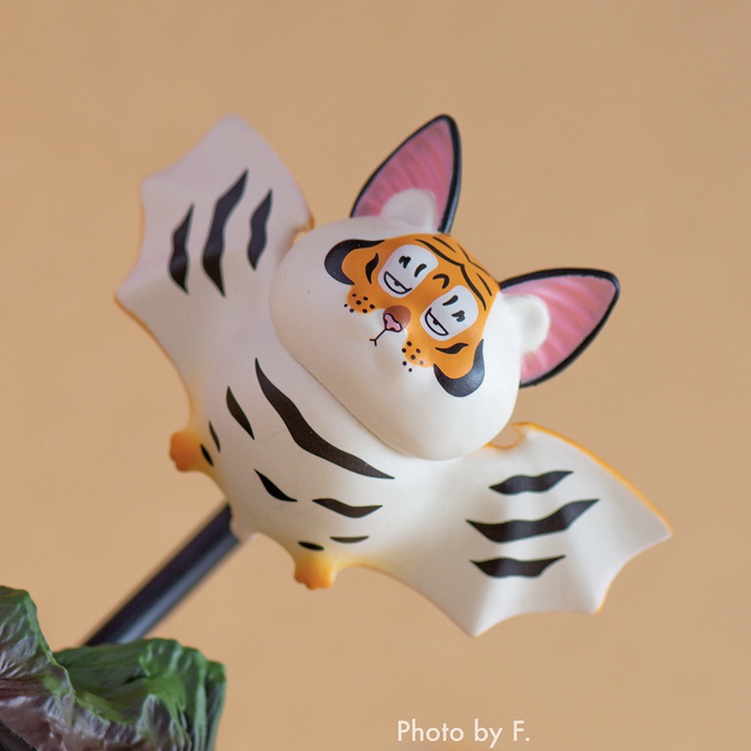 Set đồ chơi hình chú hổ béo thích hợp làm quà tặng 52TOYS