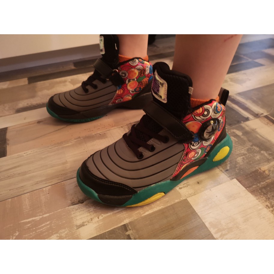 Đôi giày thể thao thời trang thu đông sành điệu cho bé trai 2021